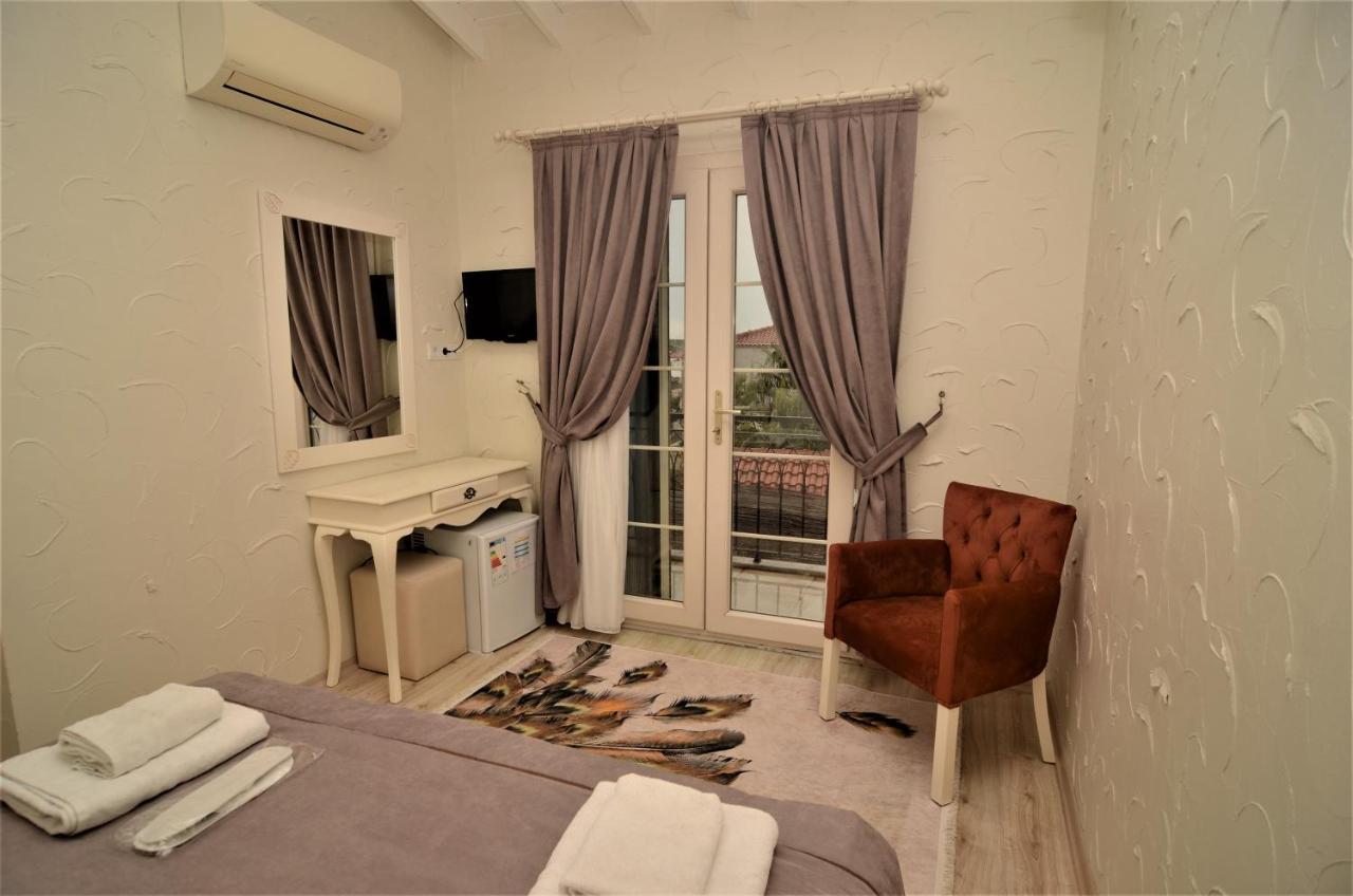 Alacati Eldoris Butik Hotel ภายนอก รูปภาพ
