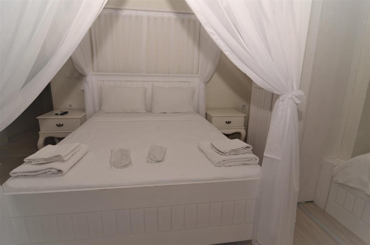 Alacati Eldoris Butik Hotel ภายนอก รูปภาพ