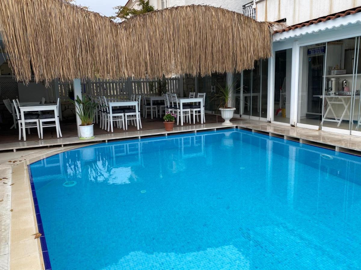 Alacati Eldoris Butik Hotel ภายนอก รูปภาพ